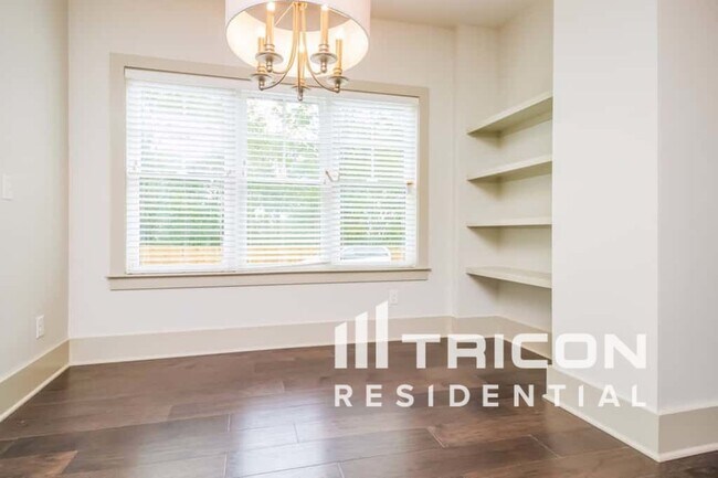 Building Photo - 1242 Hillwood Private Cove Nashville TN