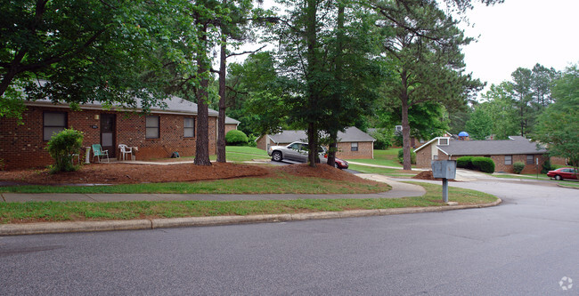 Foto del edificio - Kentwood Apartments