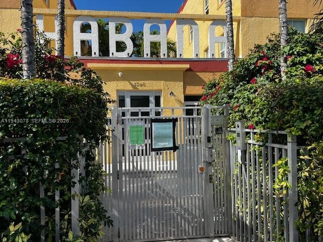 Building Photo - 1308 Drexel Ave