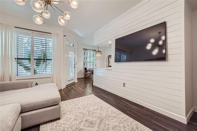 Foto del edificio - 3777 Peachtree Rd NE