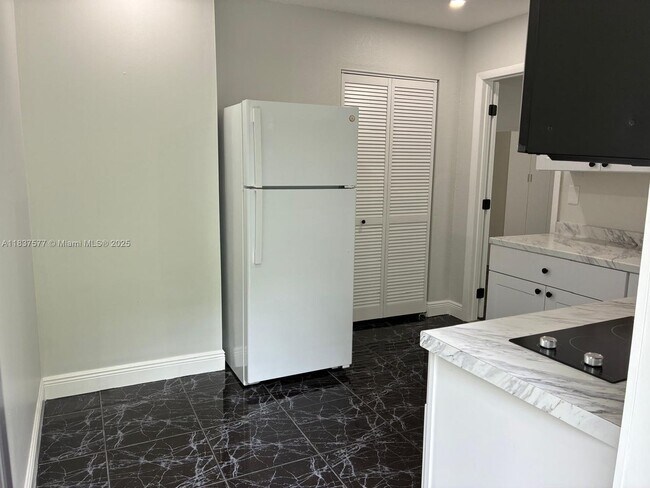 Foto del edificio - 16304 SW 103rd Ct