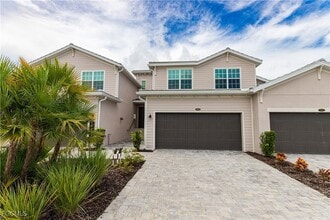 Building Photo - 16572 Kingwood Ln