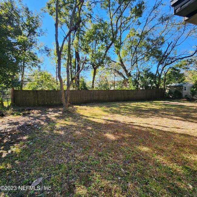 Building Photo - 3414 Ardisia Rd