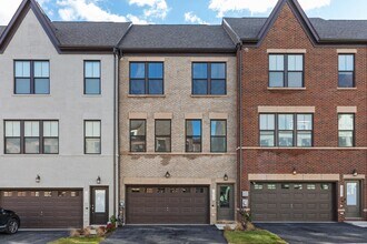 Building Photo - 3531 Stella Blue Dr