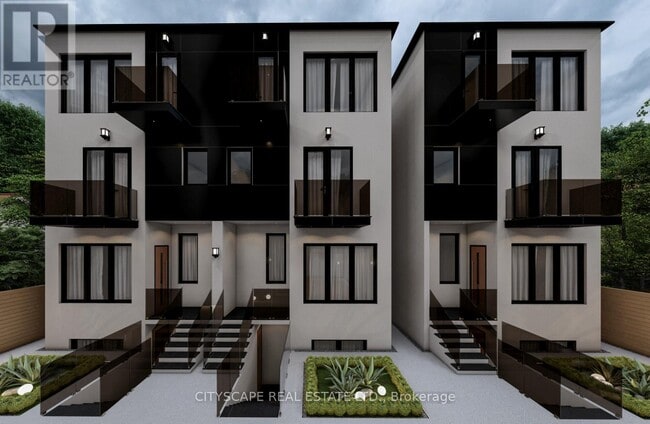 Building Photo - 589 Oakwood Ave