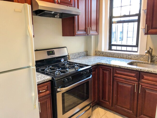 Building Photo - 311 Allston St