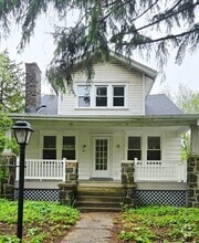 Building Photo - 1001 Marsh Rd