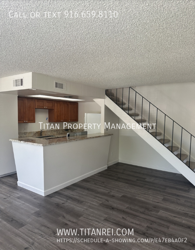 Building Photo - 770 Carro Dr