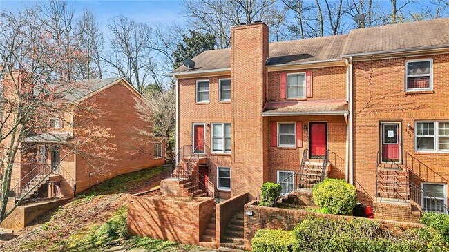 Foto del edificio - 140 Davis Mill Ct