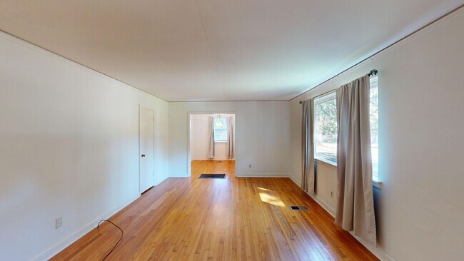 Foto del edificio - Cute 3 bedroom, 1 bath home tucked in a quiet cul-de-sac