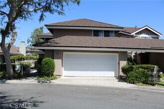 Building Photo - 24 Woodgrove