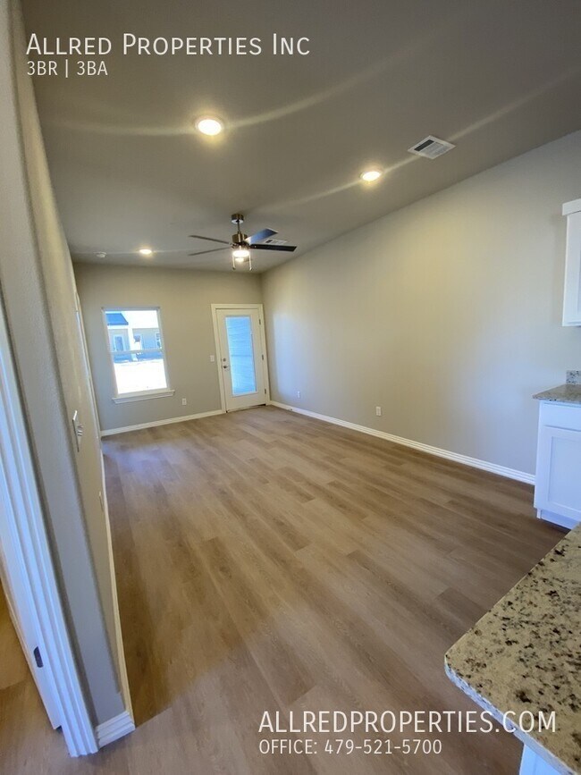 Foto del edificio - 1609 SW Casuarina Dr