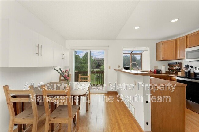 Foto del edificio - 7724 S Steele St