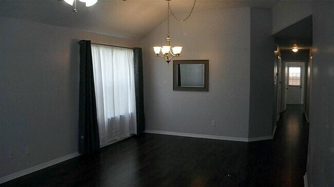 Foto del edificio - 7319 Village Lake Dr