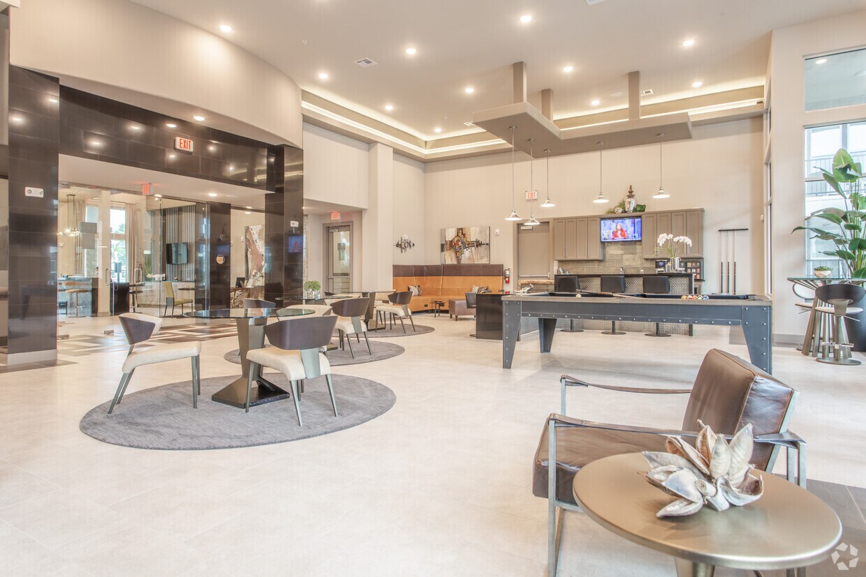 Radius West Apartments 1721 Greenhouse Rd Houston, TX