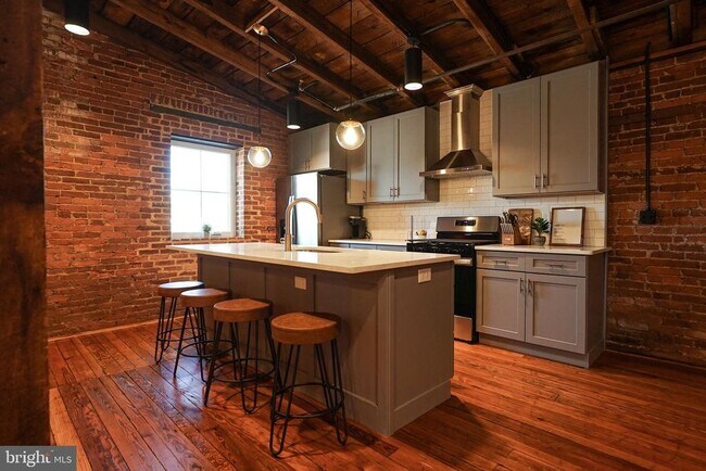 Foto del edificio - 437 W Grant St