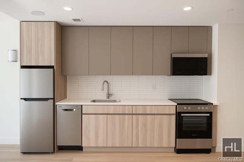 Foto principal - 91 Bruckner Blvd