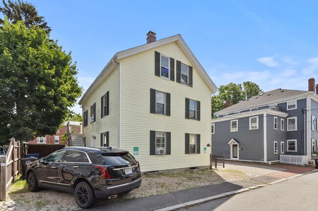 Foto del edificio - 9 Hodges Ct