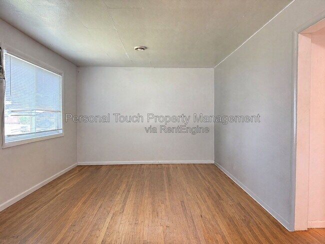 Foto del edificio - 1830 7th Ave S