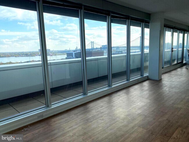 Foto del edificio - 212 Brown St
