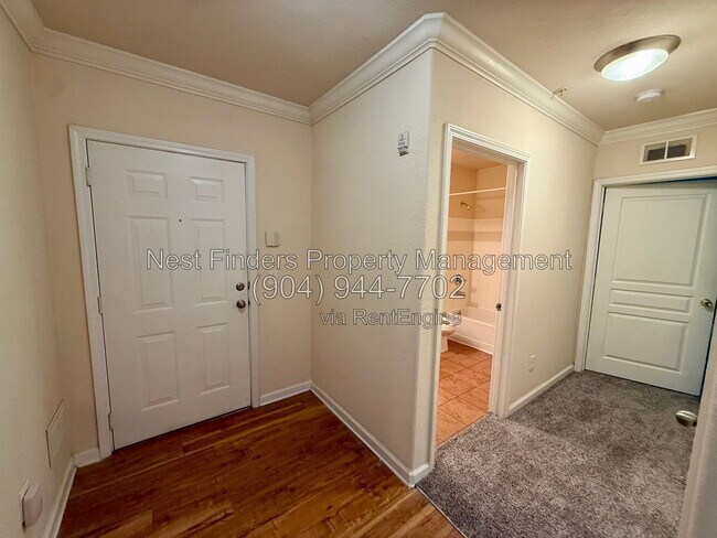 Building Photo - 8290 Gate Pkwy W