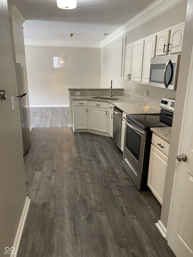 Building Photo - 12155 Pebble St