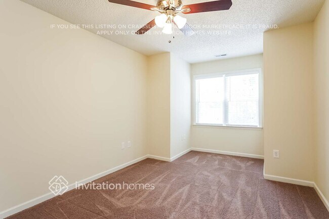 Foto del edificio - 701 Morton Farm Rd