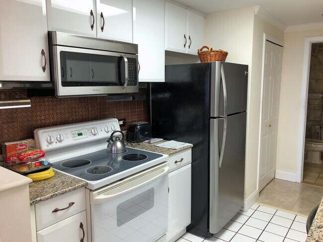 Foto del edificio - 100 Old Palisade Rd