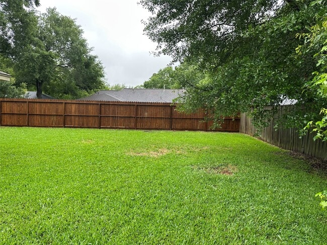 Building Photo - 2518 Meandering Trail