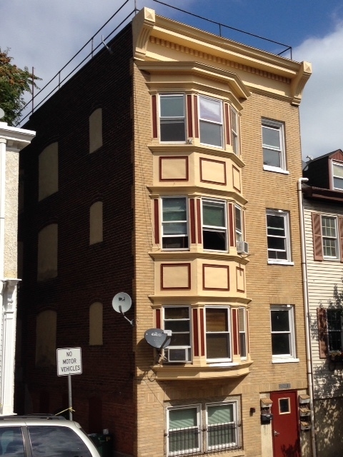 Foto principal - 521 Ferry St