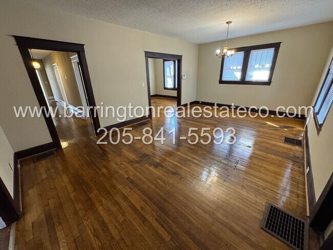 Building Photo - 609 Bell Ave