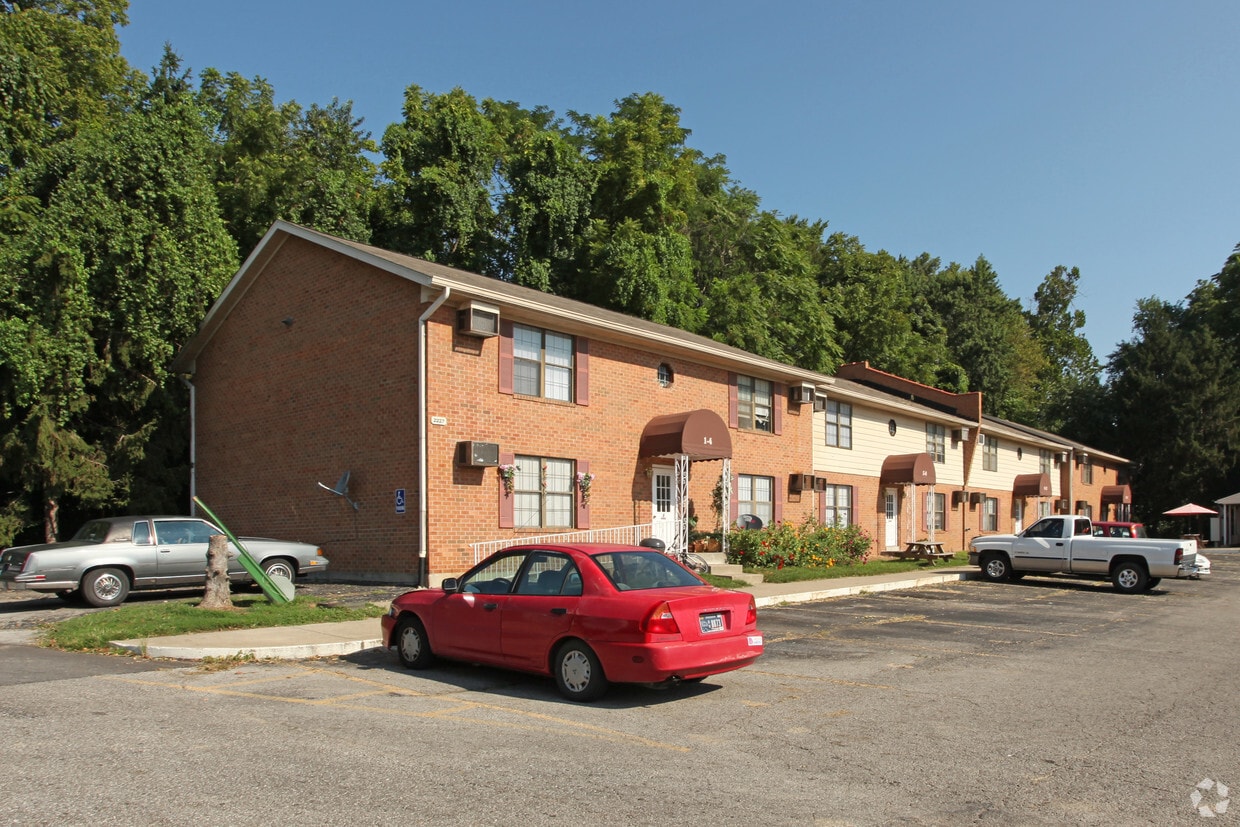 Spring Manor Apartments New Albany, IN