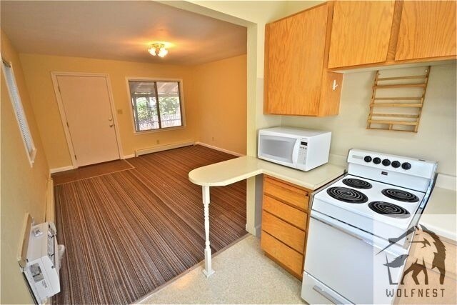 Building Photo - Spacious 1 Bedroom Holladay Apartment