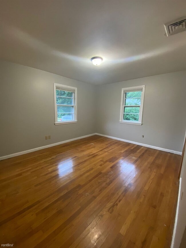 Building Photo - 3 br, 2 bath House - 143 Maryknoll Rd
