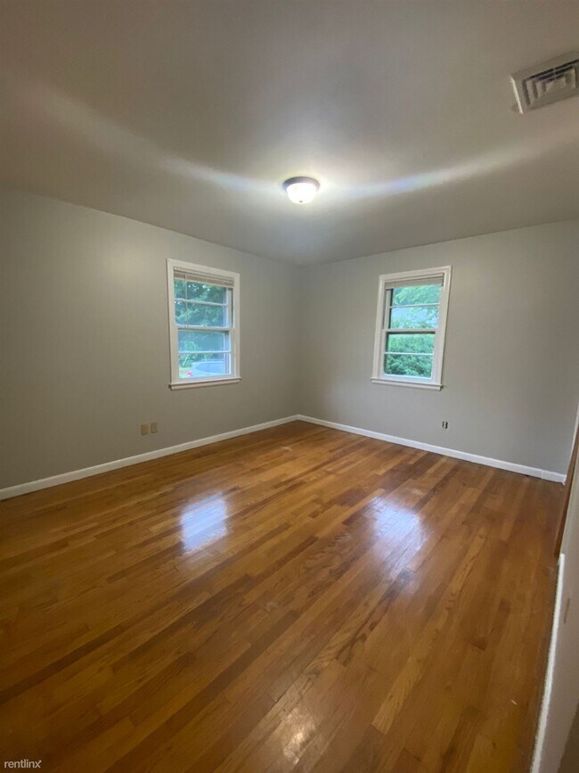 Foto del edificio - 3 br, 2 bath House - 143 Maryknoll Rd