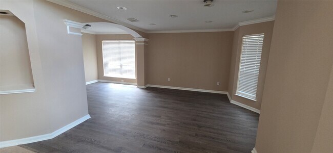 Foto del edificio - 23715 Norton House Ln