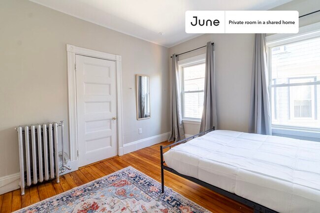 Foto del edificio - Room in Shared 5 bed/2 bath home