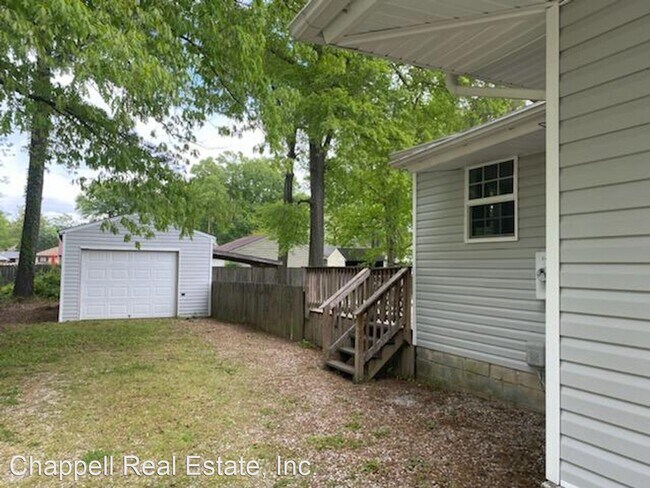 Building Photo - 3 br, 1 bath House - 14109 Central Avenue