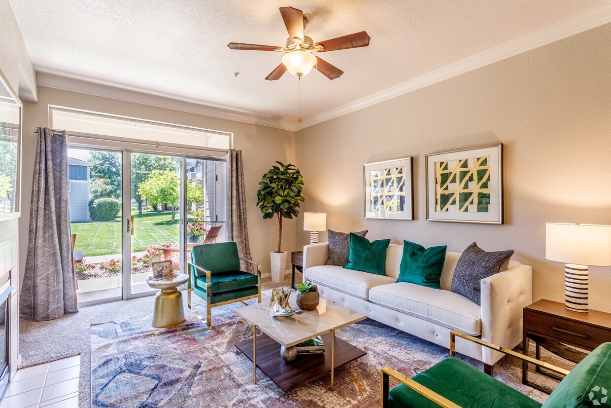 Pavilions at Silver Sage Apartments Fort Collins, CO