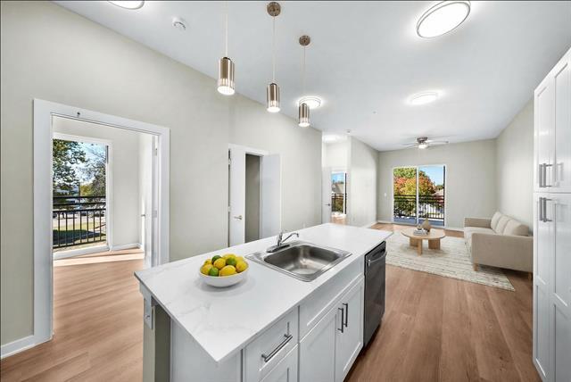 Foto del edificio - 3522 Main St