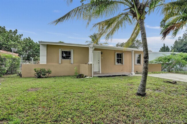 Foto del edificio - 1318 NW 11th Pl