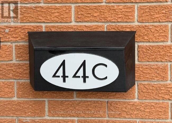 Building Photo - 44 Patterson Ave