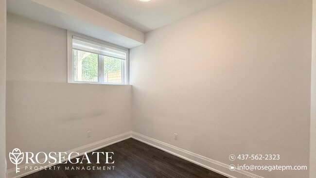 Building Photo - Newly Renovated 2-Bedroom Apartment in Tor...