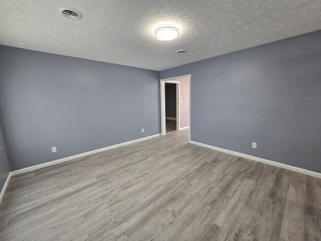 Building Photo - 234 Pierron Dr