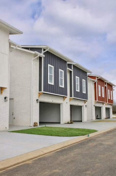 Building Photo - 1810 RichSmith Ln
