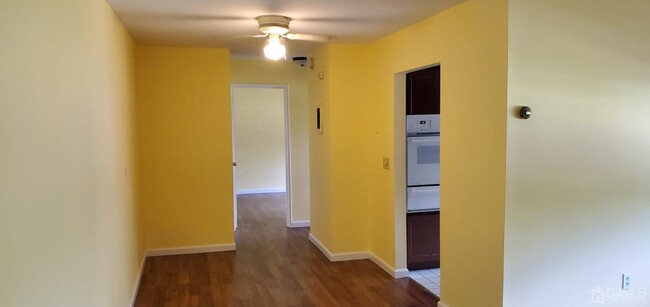 Building Photo - 55 Gill Ln
