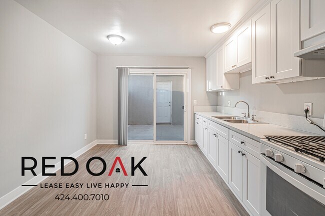 Foto del edificio - 660 S Riverside Ave