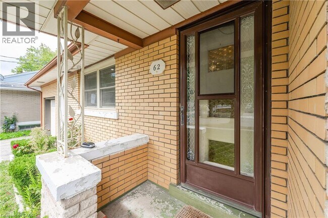 Building Photo - 62 Sandra Ave