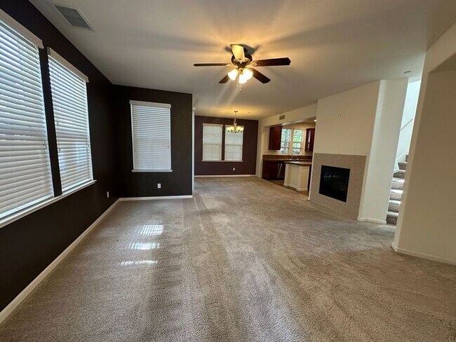 Building Photo - 7041 Sacred Cir