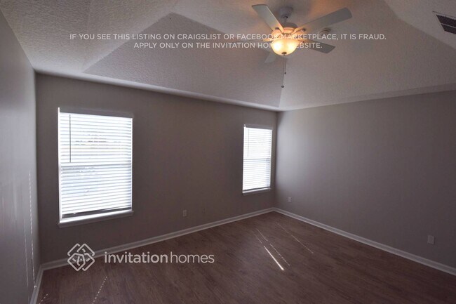 Foto del edificio - 1465 Seawolf Trail N